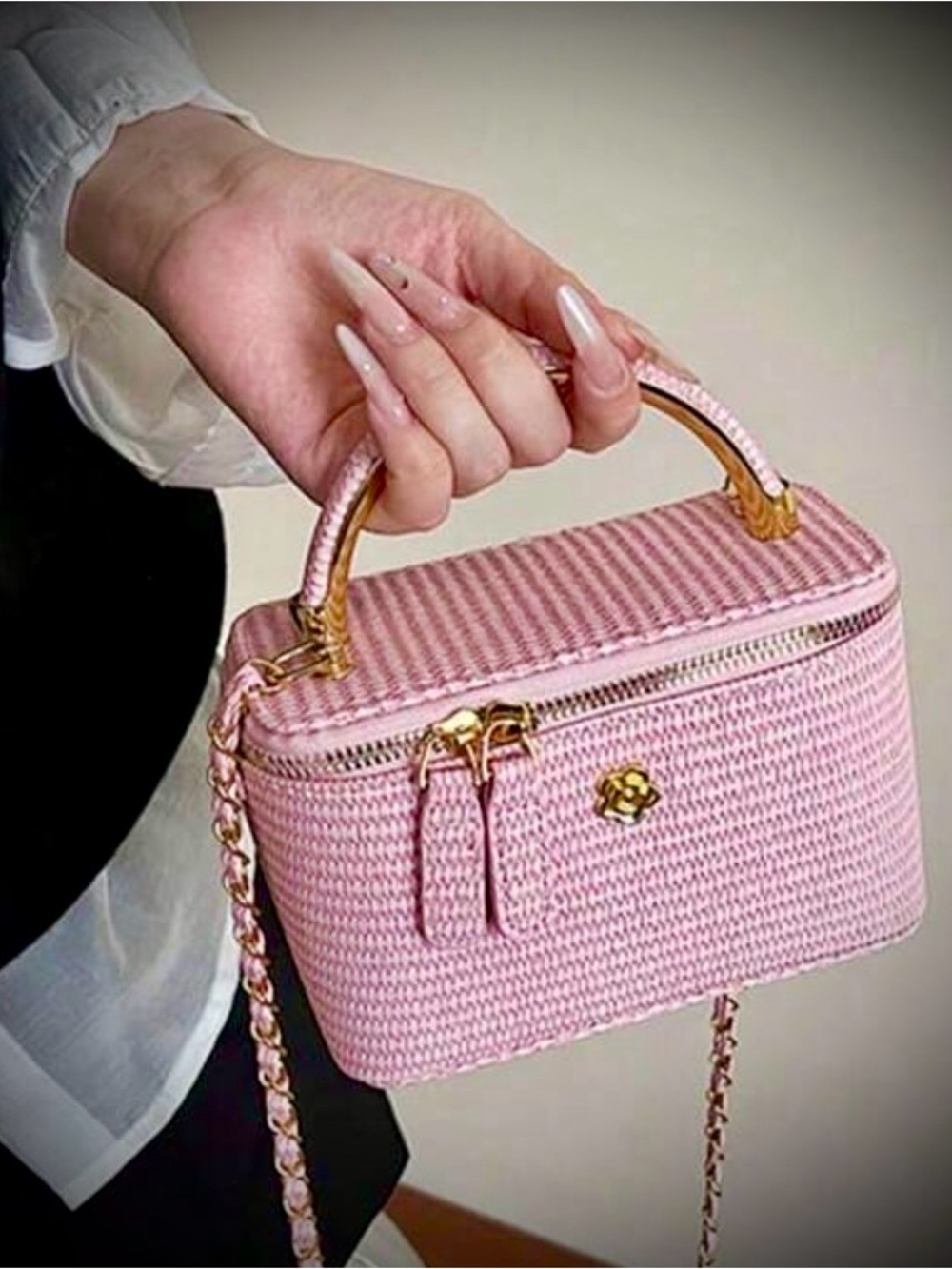 NWT Pink Woven Top-Handle Crossbody Bag - Picture 3 of 4